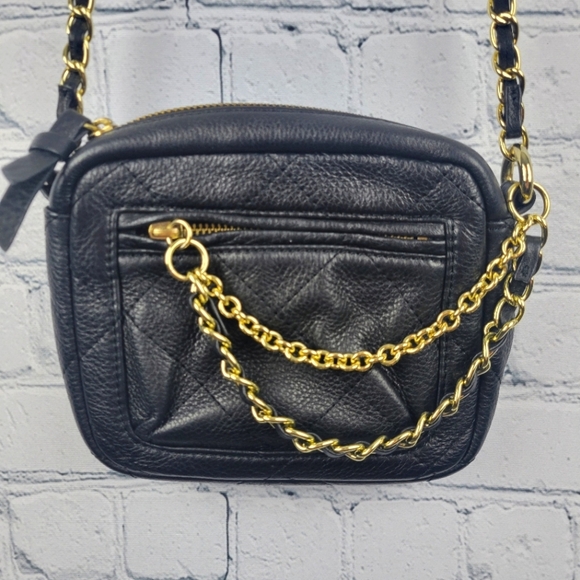 NWOT Betsey Johnson Small Black Leather Handbag with Gold Chain Detail - Picture 1 of 12